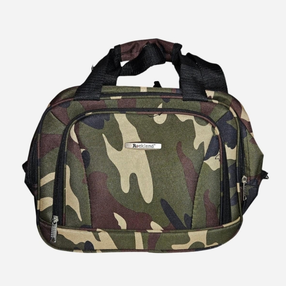 Men’s Camo Toiletry Bag - Green Camouflage 14" x 10"